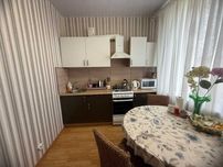 Продается уютная 1комнатная квартира в центре, улица Мономаха 29А