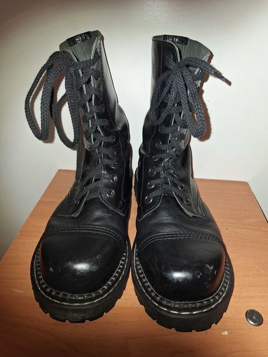 Glany marki "Cool Shoes"