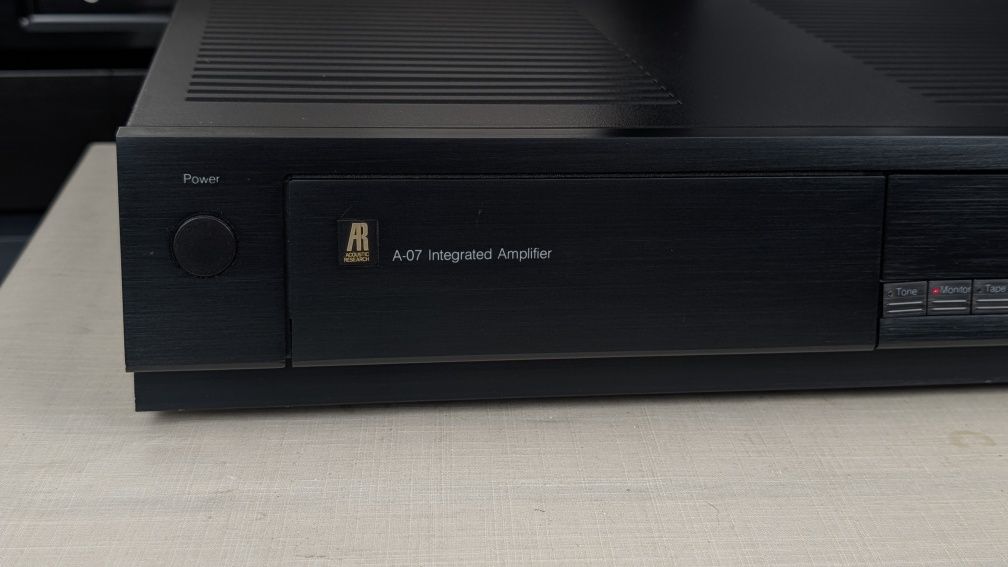 Acoustic Research A-07 Wysokiej klasy wzmacniacz stereo