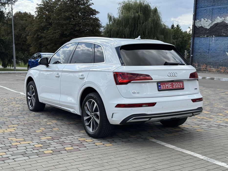 Audi Q5 2021 Свіжопригнана гібрид