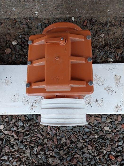 Pestan dn200 zasuwa burzowa