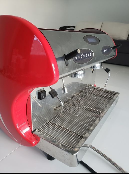 Кавомашина професійного типу Carimali  2 GR