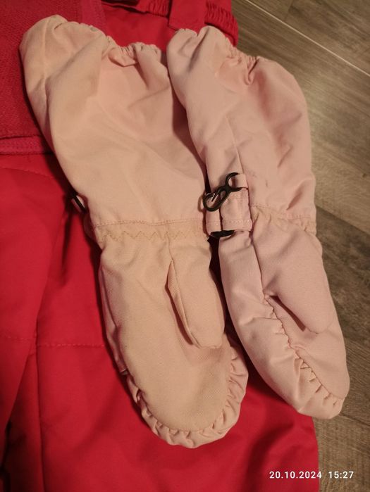 Зимний комбинезон ,шапка шлем,краги,комбез