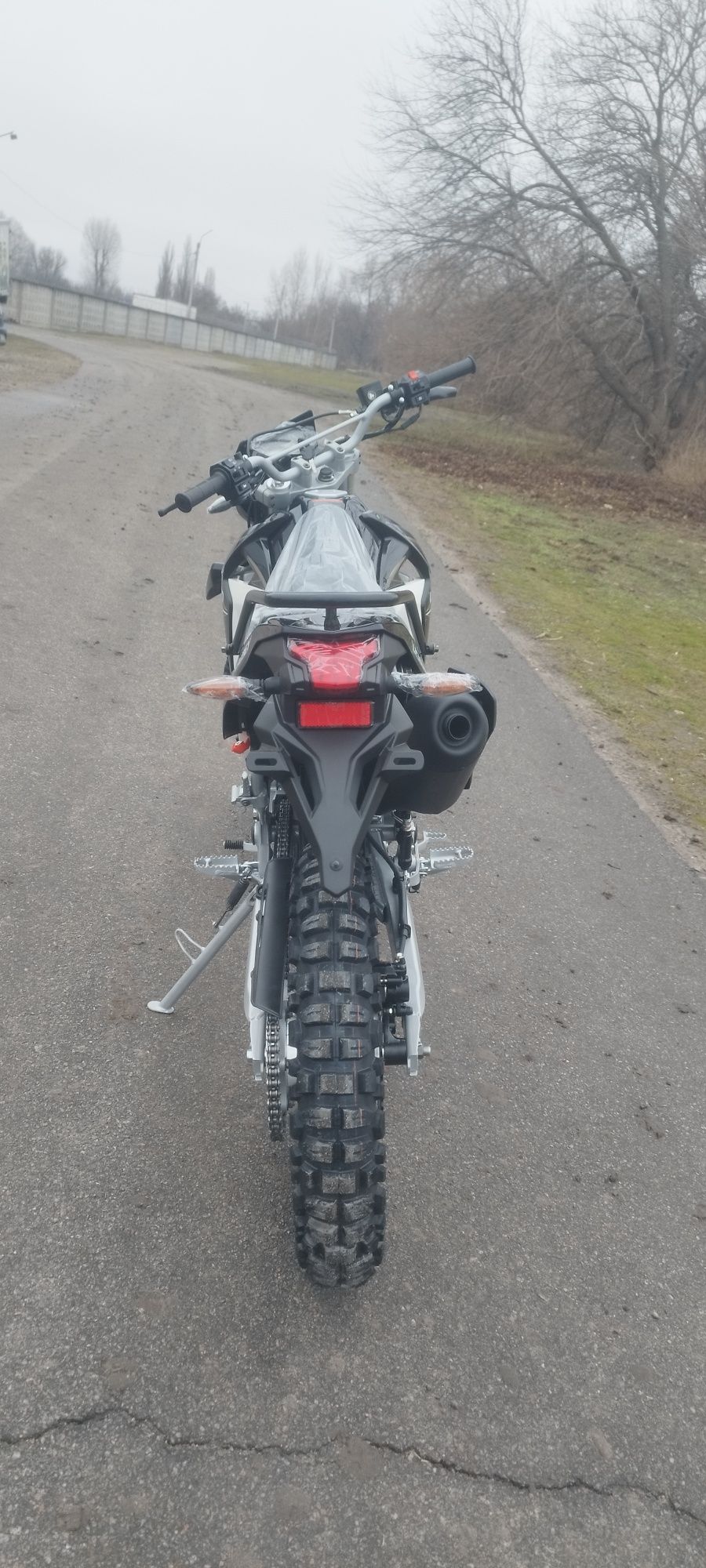 Мотоцикл Loncin LX300GY SX2