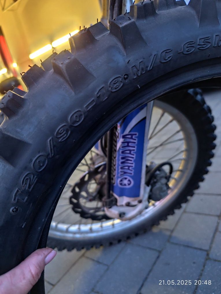 Nowa opona super enduro-r 120/90-18