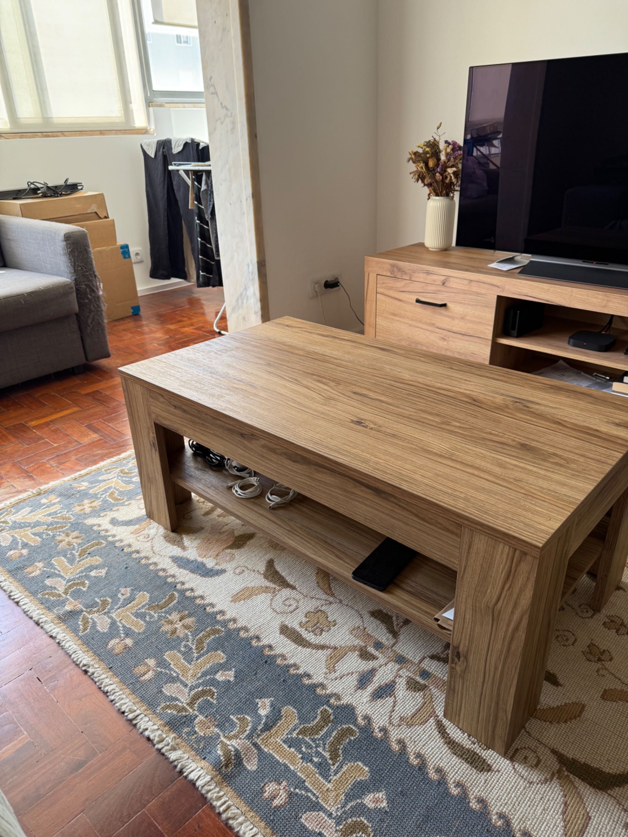 Mesa de apoio de Sala