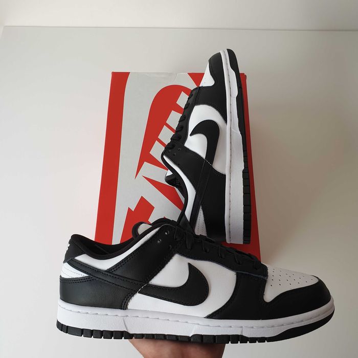 dunk low nike panda