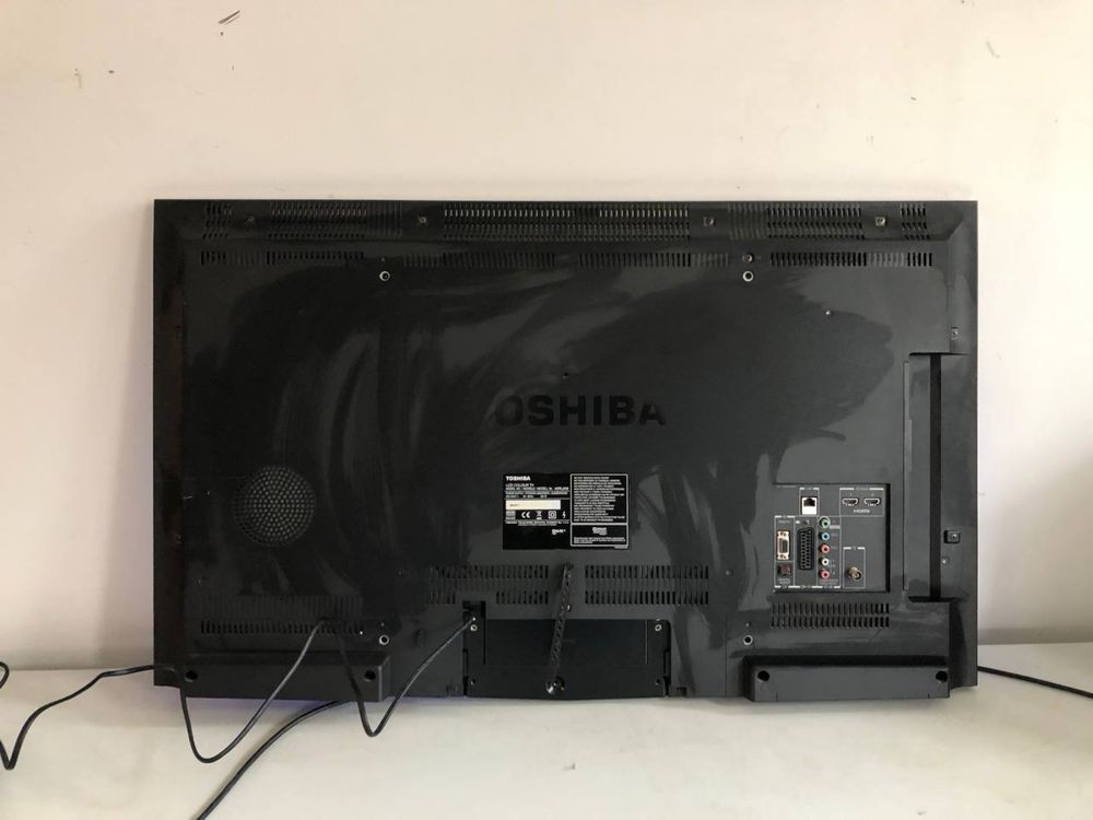 Телевізор Toshiba “40” Full HD