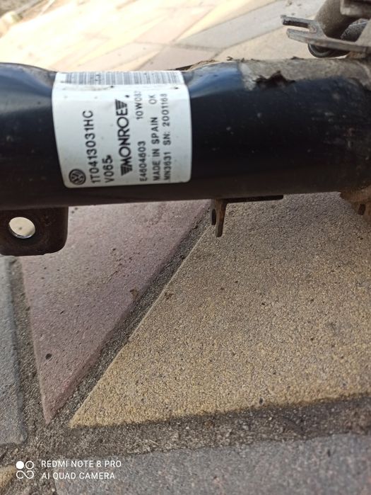 Амортизатори адаптивні передні в зборі Wolksvagen Scirocco 08-14