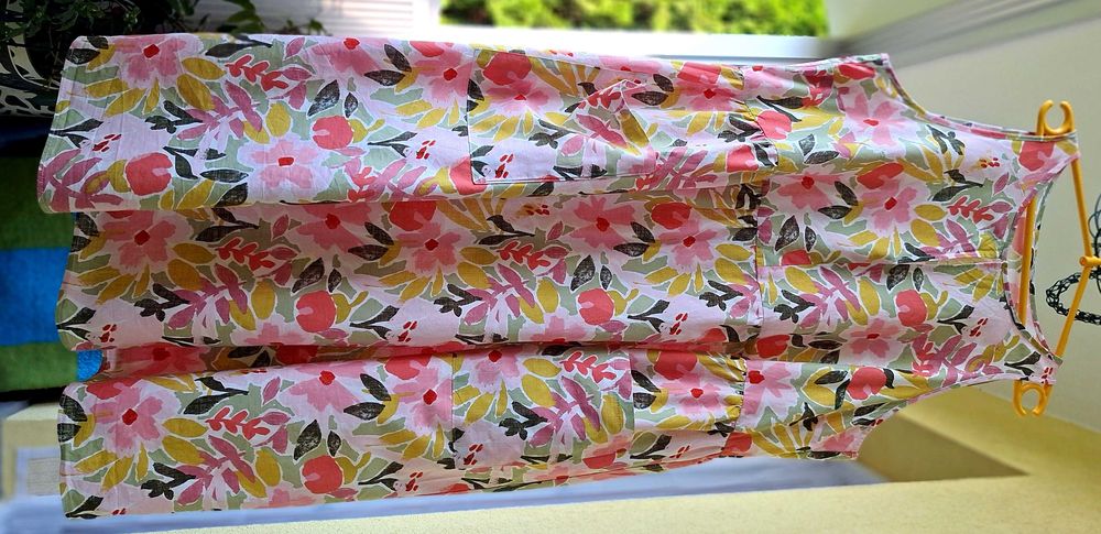 Bawełniana sukienka w pastelowe kwiaty George