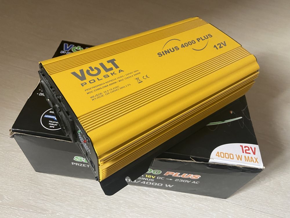 Volt Polska SINUS PLUS 4000 12/230V