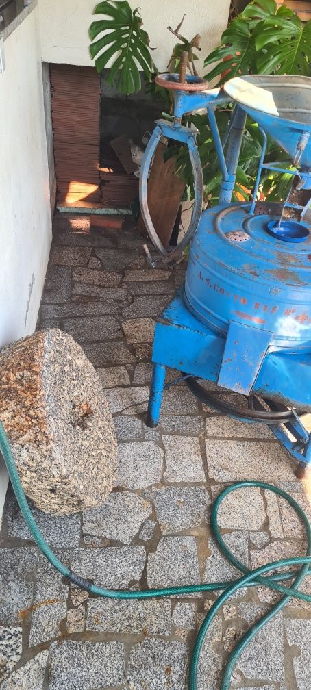 Moinho elétrico monofasico