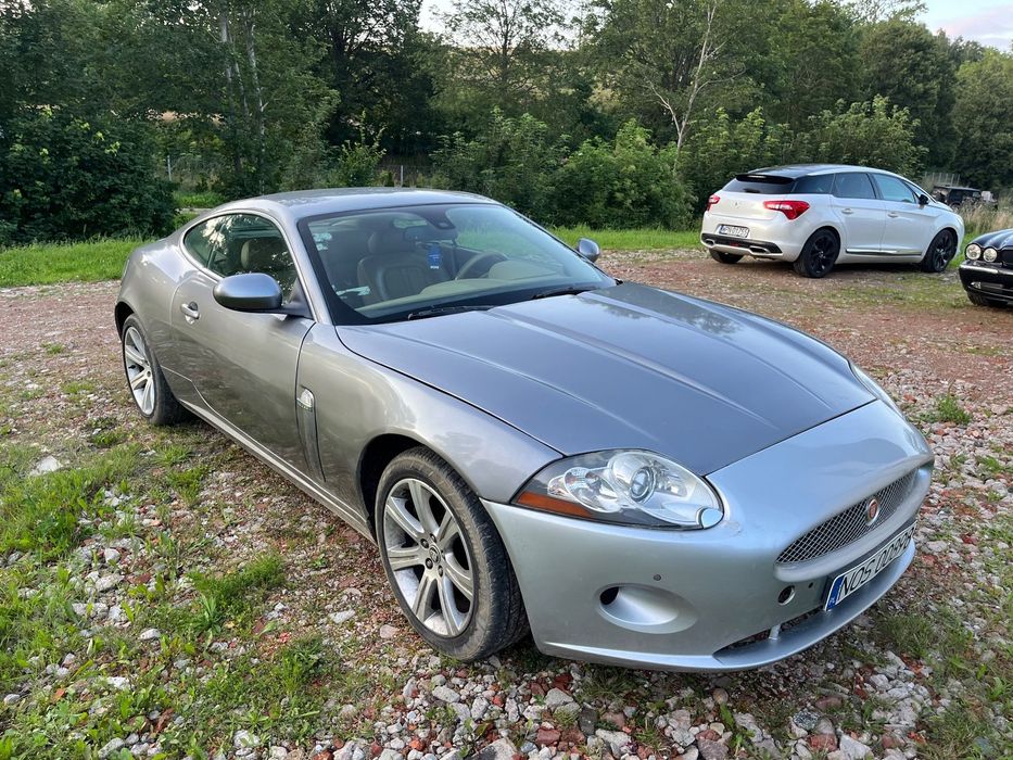 Jaguar XK v8 RWD