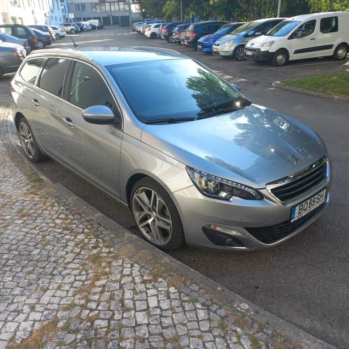 Peugeot 308 Peugeot 308 II SW 1.6 BlueHDi 120 Allure - 16