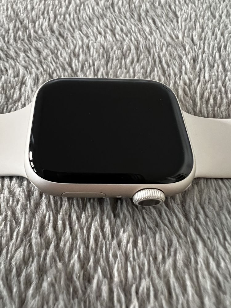 Apple Watch 8  45mm