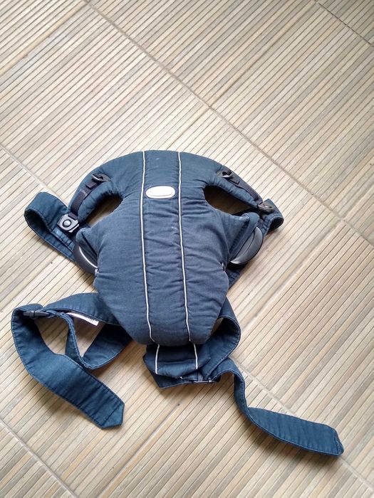 Kultowe nosidełko dla dziecka BabyBjörn