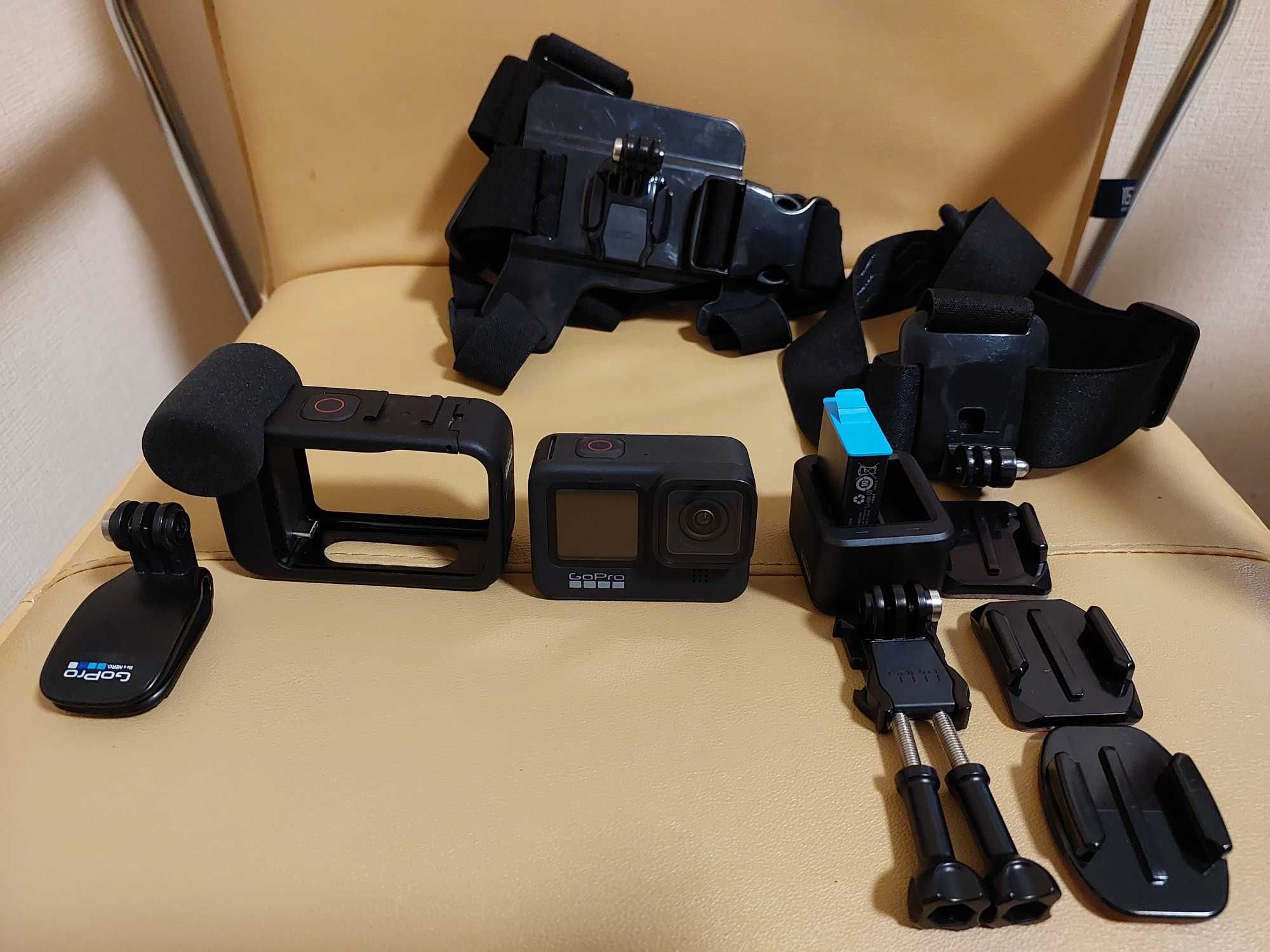 Экшн-камера GoPro Hero 9 Black  + доп. обладнання