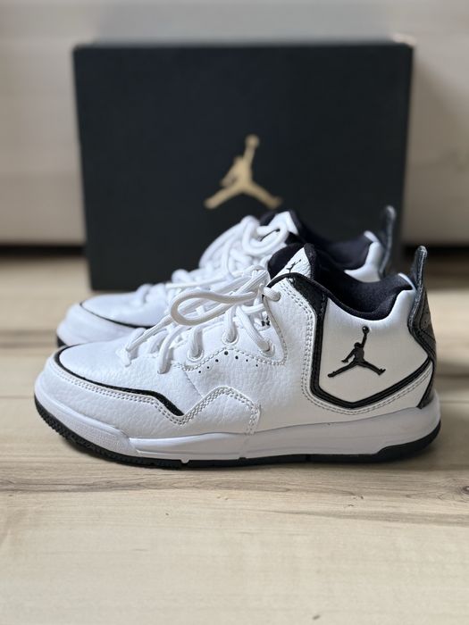 Buty sneakersy JORDAN courtside 23
