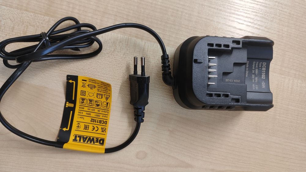 DeWalt DCB183 Bateria, akumulator 18V 2AH 2024.