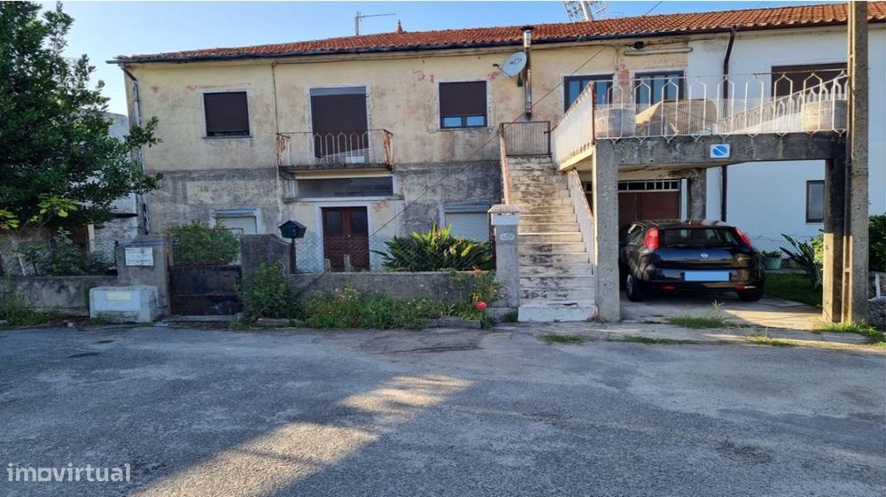 Moradia 2 pisos em Arcozelo, Barcelos