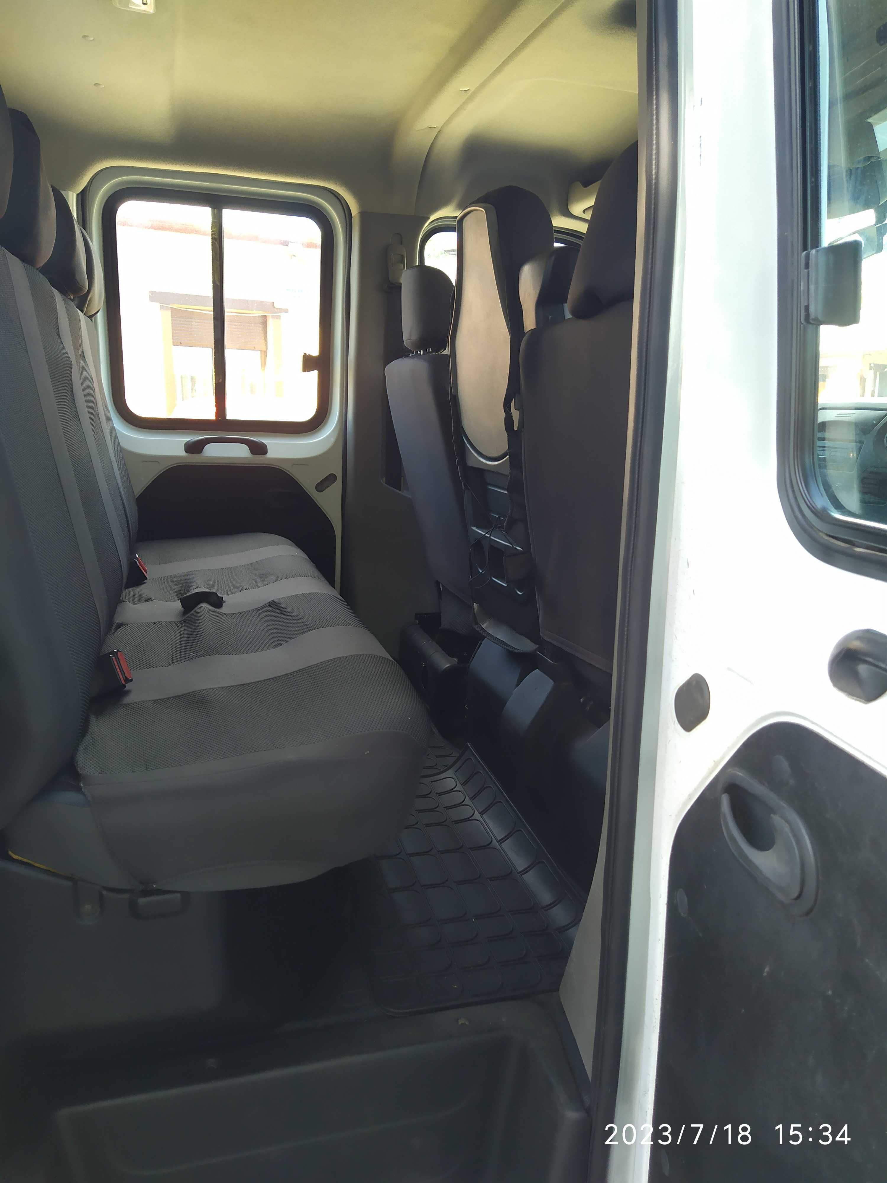 zestaw fotele samochodowe Renault MASTER III od 11-