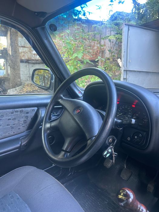 Машина ГАЗ Волга 2007