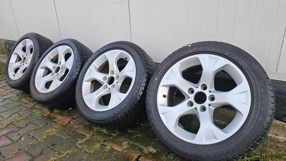Koła Zimowe BMW X1 5x120 225/50R17 Bridgestone