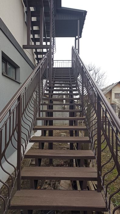 Оренда двох кімнатної квартири .