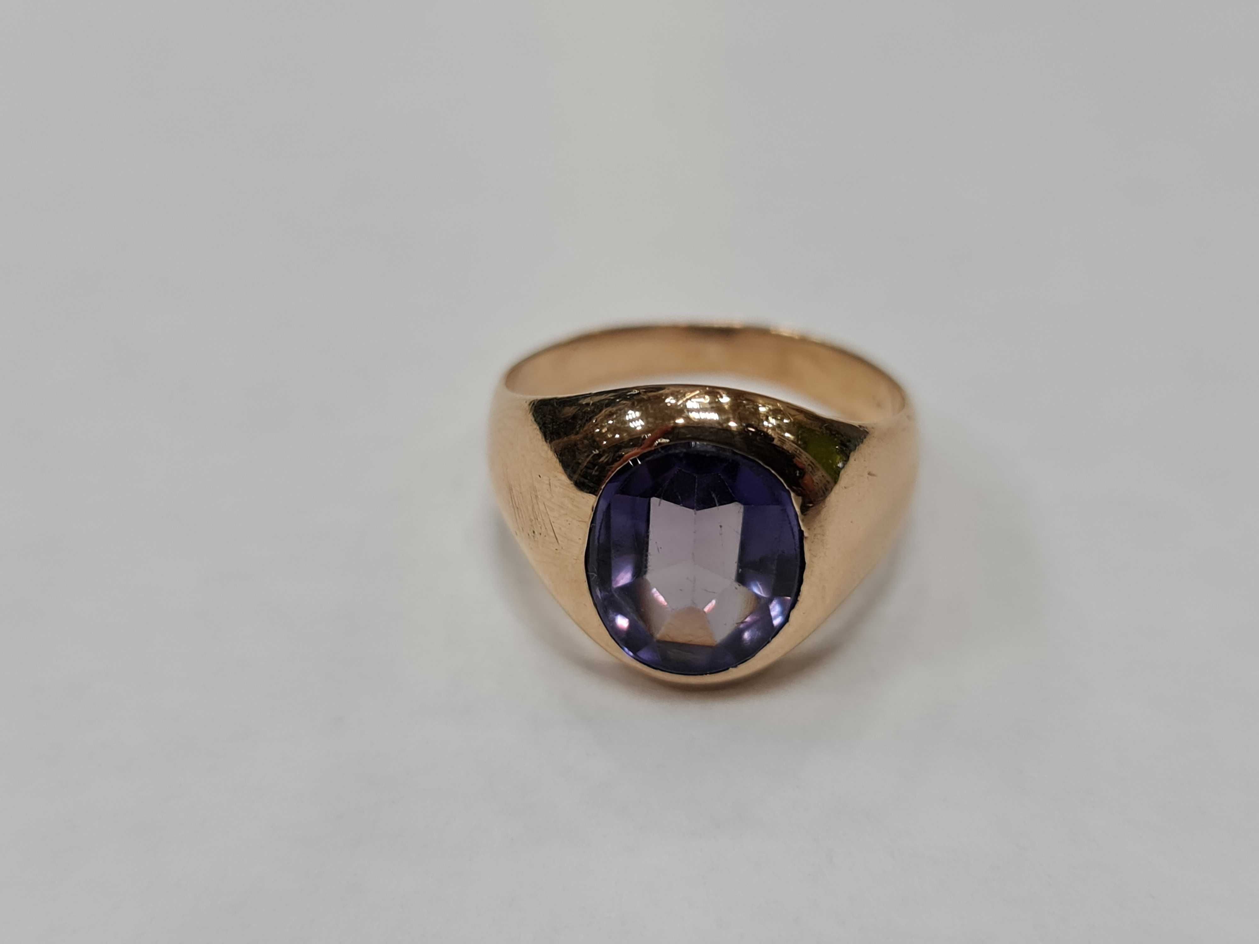 I poł. XX wieku! Złoty sygnet/ 585/ 6.68 gram/ R15.5/ Korund
