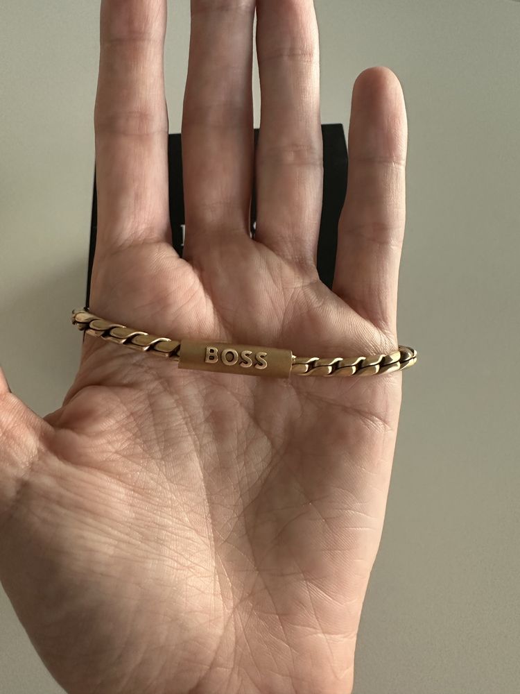 Pulseira Boss Homem em Aço Dourado