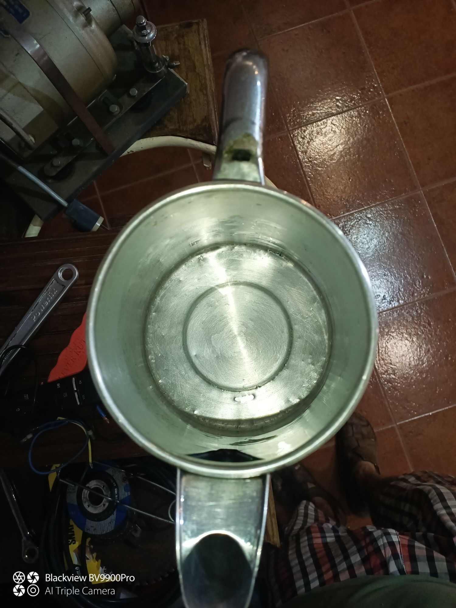 Jarro 5 litros até ao início do bico