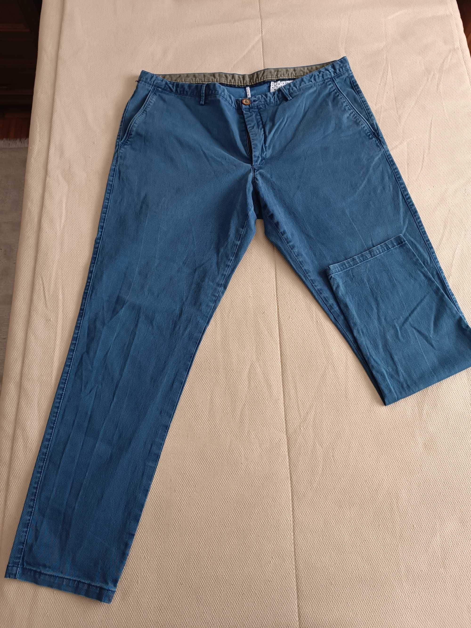 Vendo Calças Azuis MASSIMO DUTTI original e em bom estado!