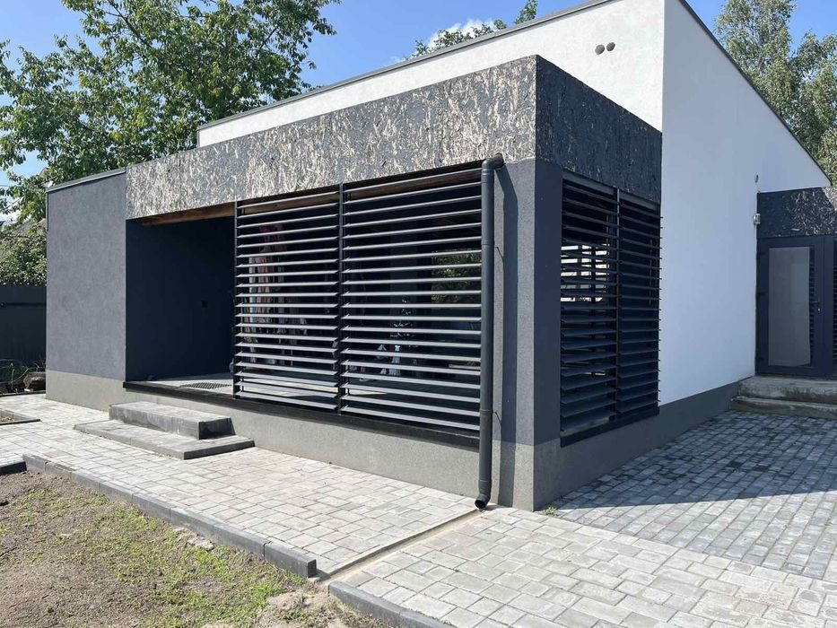 Жалюзі київ дерев'яні жалюзі тераса київ садові жалюзі київ