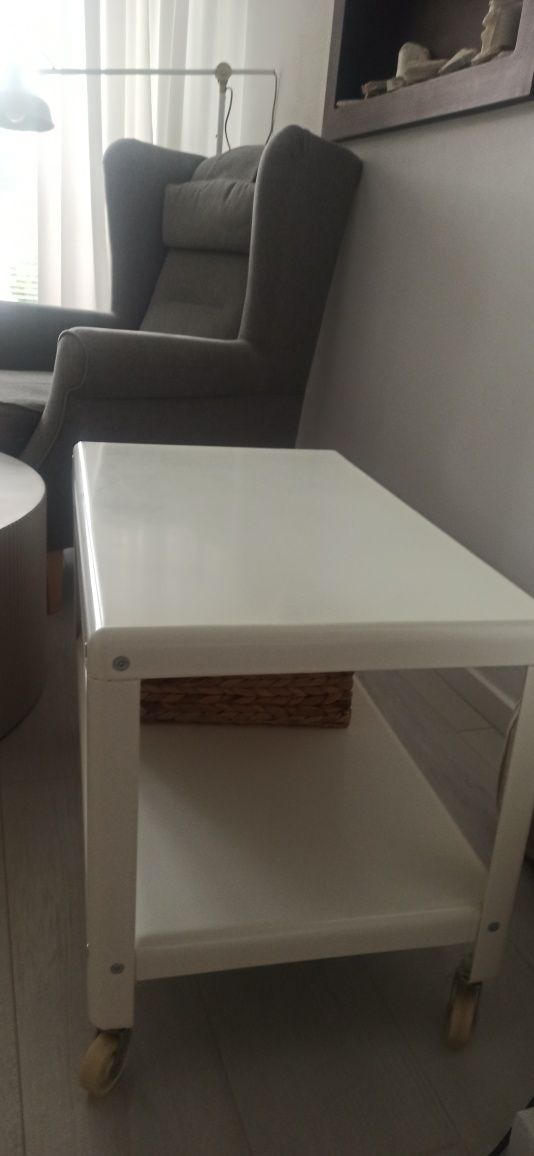 Stolik Ikea PS 2012 biały na kołkach, metal