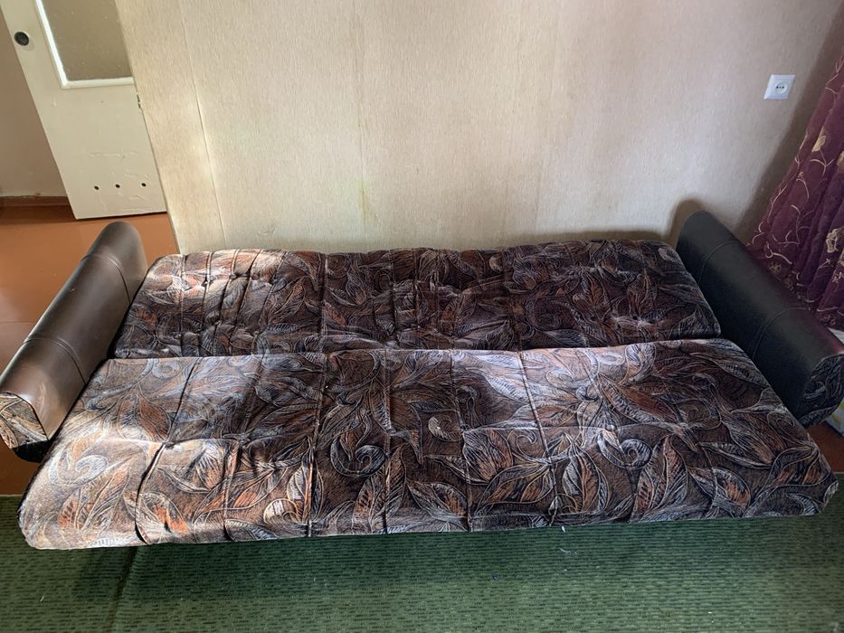 Диван книжка б/у 180см