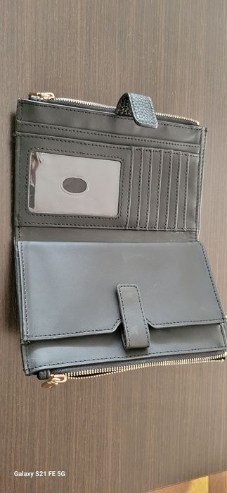 Vendo carteira Guess