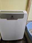 Oczyszczacz powietrza electrolux eap 300