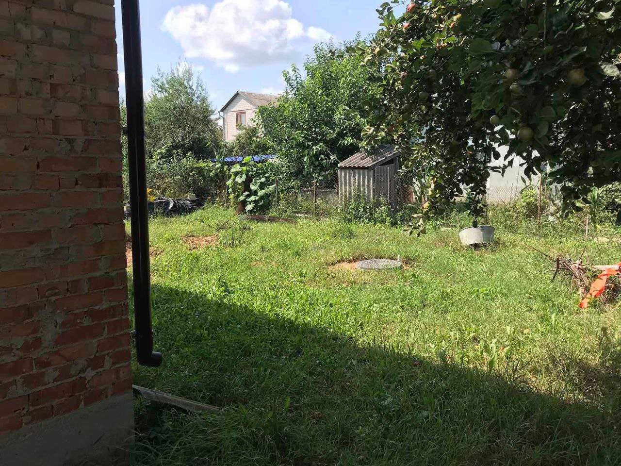 Продаж просторого будинку буля лісу та озера. р-н Барське шоссе