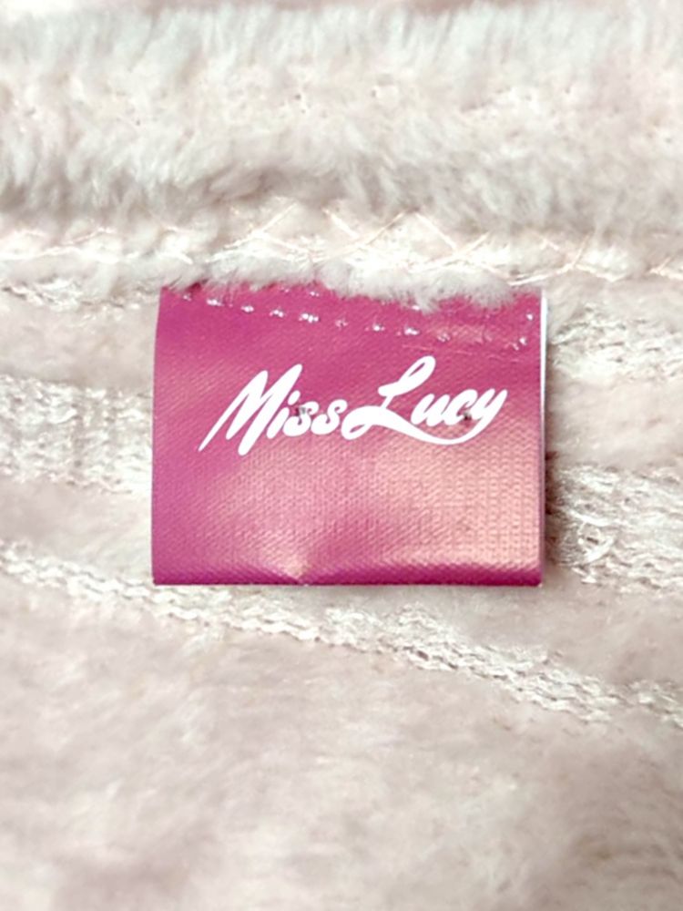Nowy koc Miss Lucy Maja