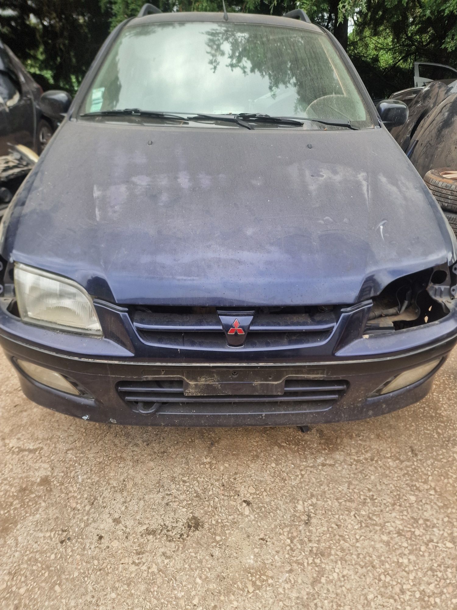 Mitsubishi space tar ano 99