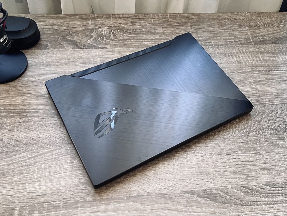 Игровой ноутбук Asus Zephyrus 15 (GTX 1660Ti , 3050, 3060)