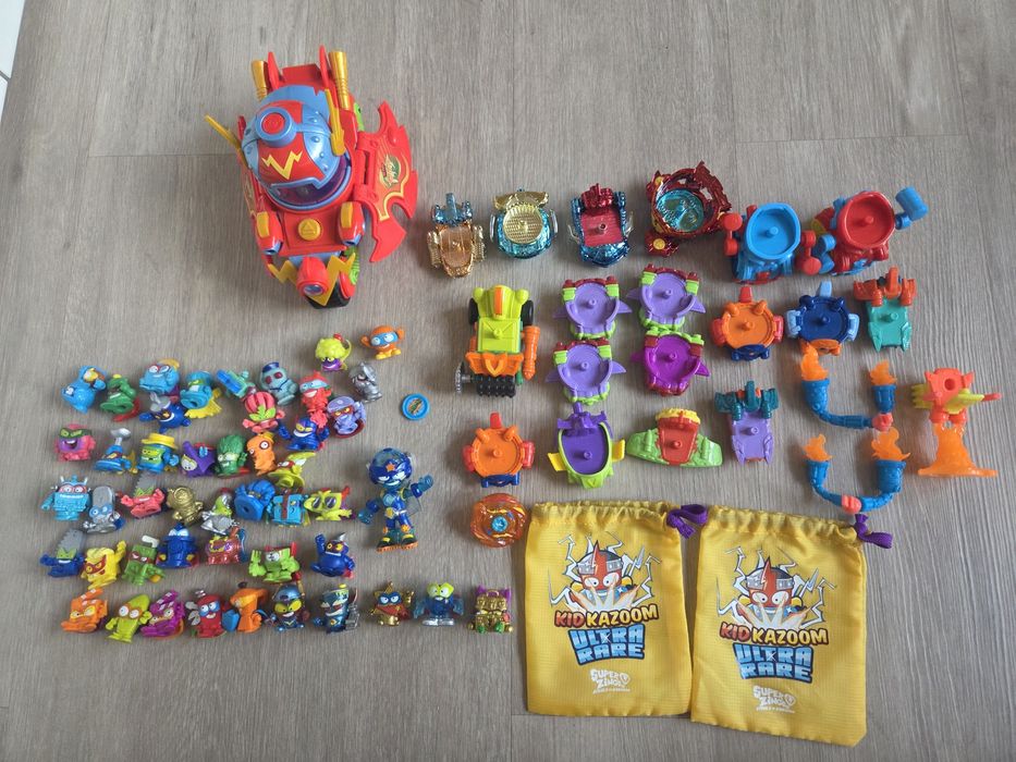 Super Zings kolekcjonerskie z pojazdami+ woreczki