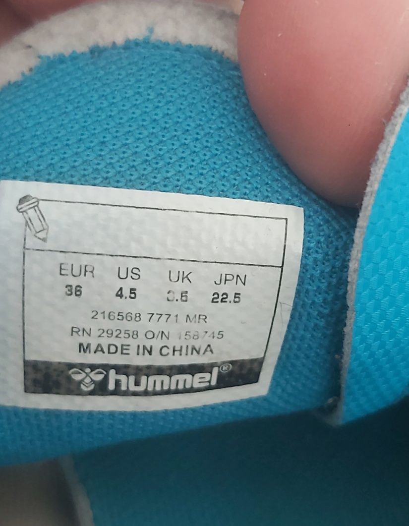 Buty hummel do piłki korki 36