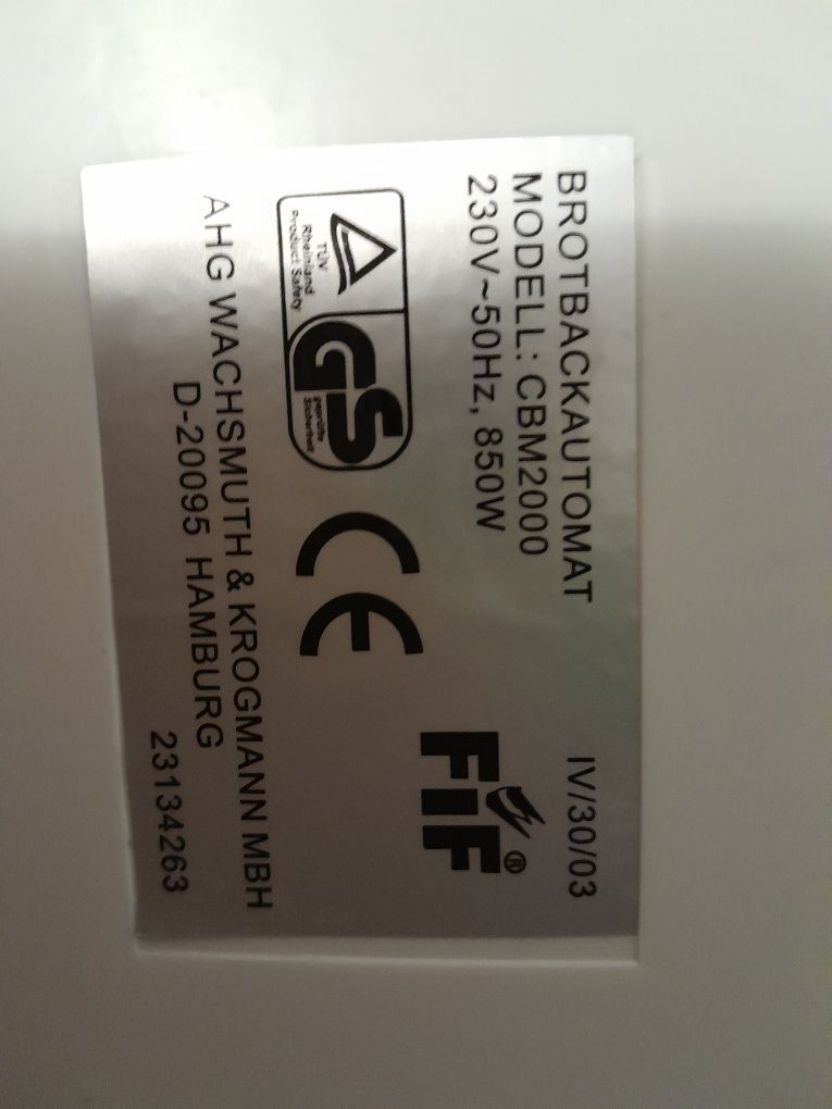 Robot do pieczenia chleba i ciasta