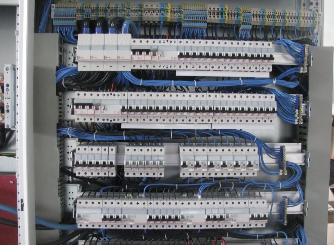 Elektryk, instalację elektryczne