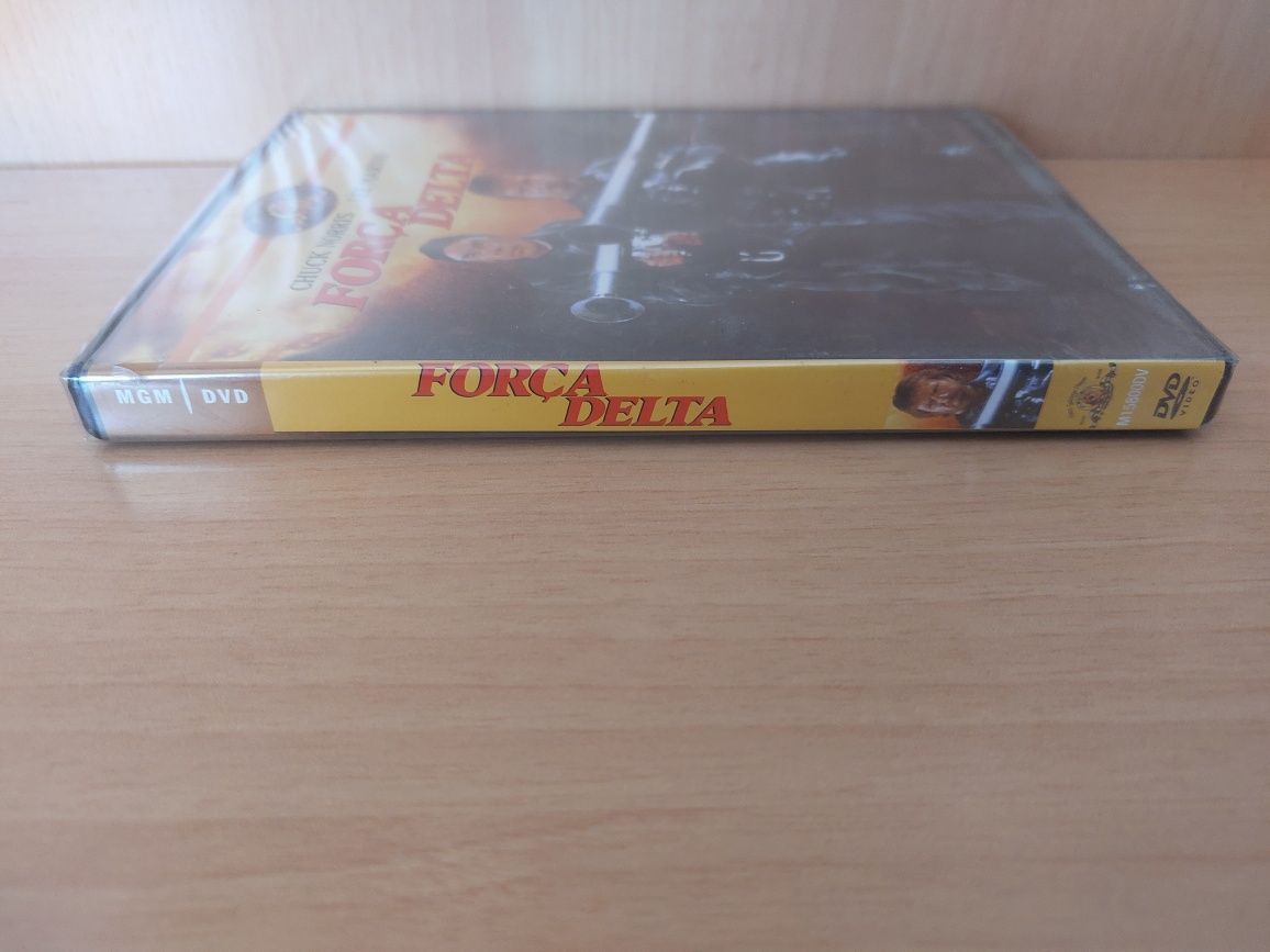 DVD NOVO e SELADO - "Força Delta" Chuck Norris e Lee Marvin