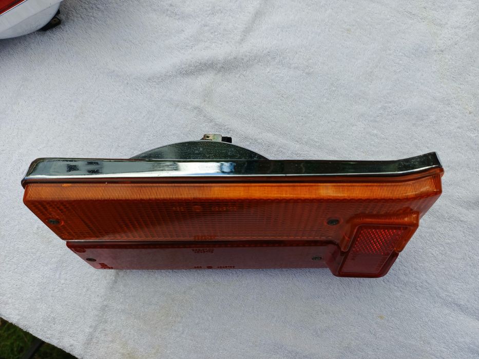 Lampy 125p, kołpaki, dekielki 126p ,prl