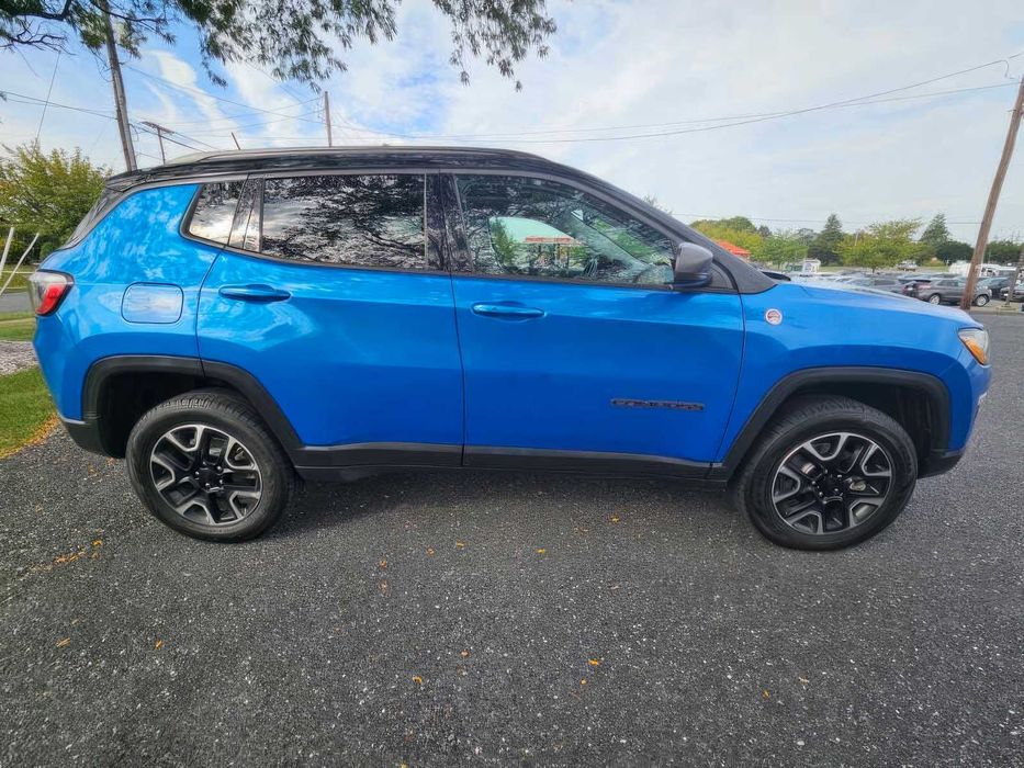 Jeep Compass Trailhawk      2021
