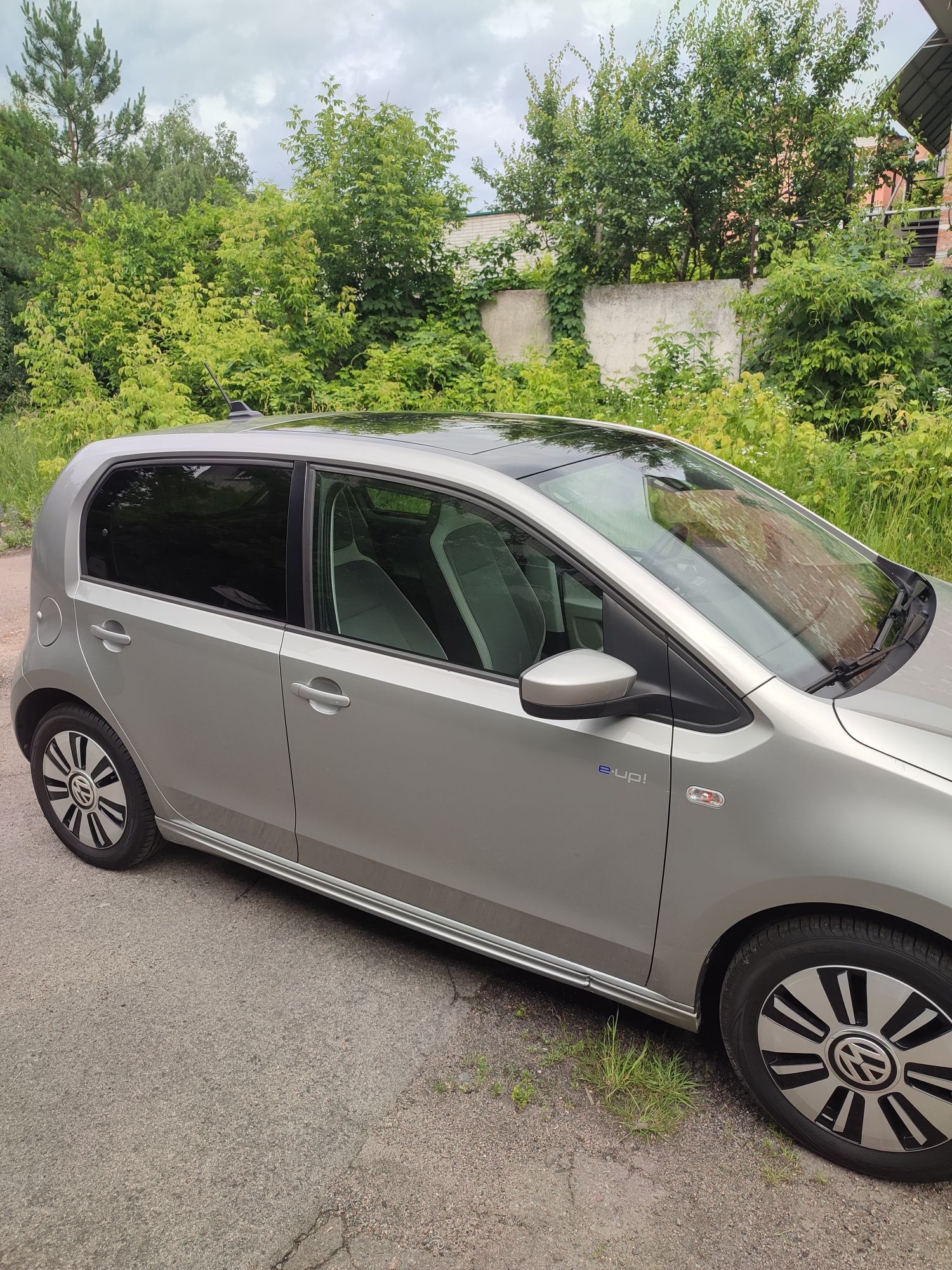 Продам Volkswagen E Up