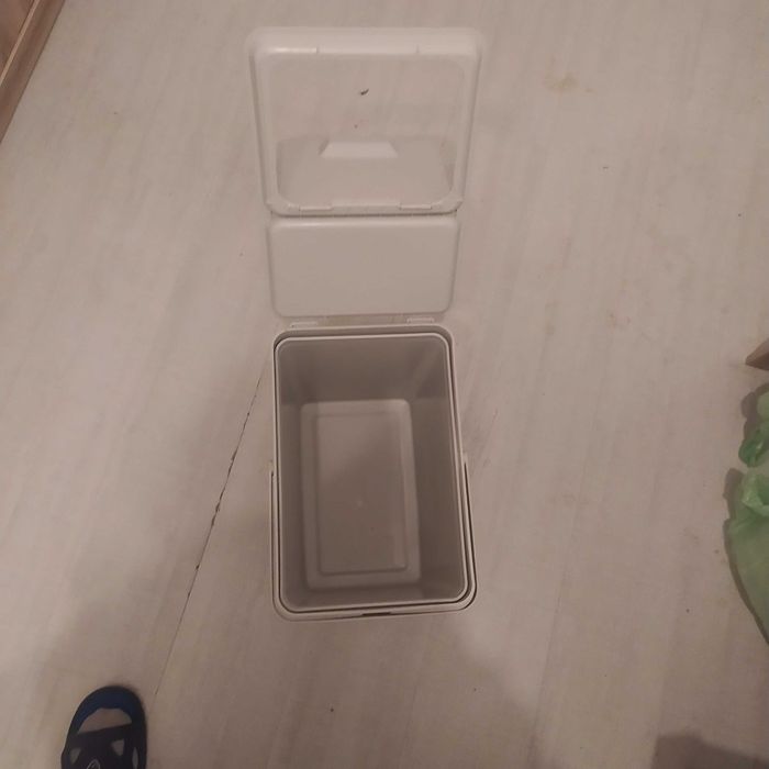 kosz na śmieci firmy ikea